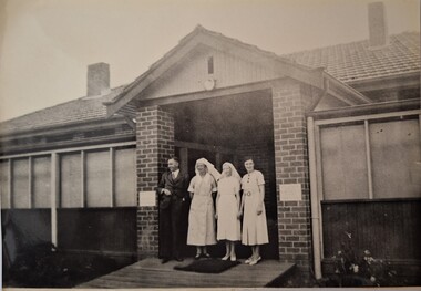 Photograph - copy, Dr Andrews and Staff, 1940