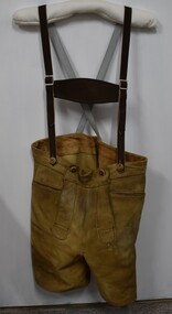 Clothing - Lederhosen