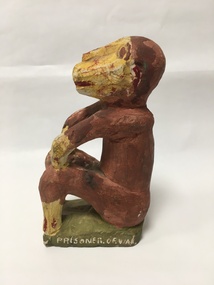 Sculpture - Sitting monkey