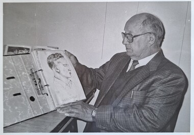 Photograph, Ole Helsten