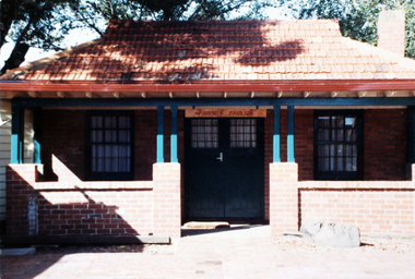 1990 Parents pavilion