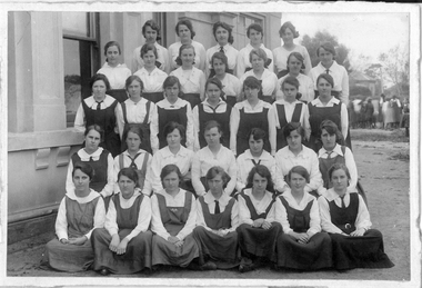 Senior Girls 1921