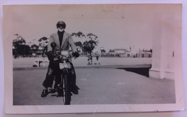 Mr Head 1954