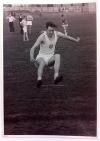 Keith Abbey competing 1940s