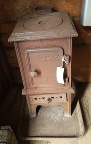 Functional object - Wood heater/stove and tray base