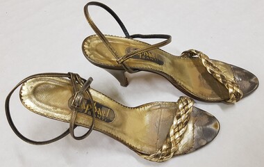 Ladies high-heeled gold sandals