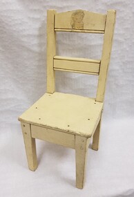Leisure object - Child's wooden chair