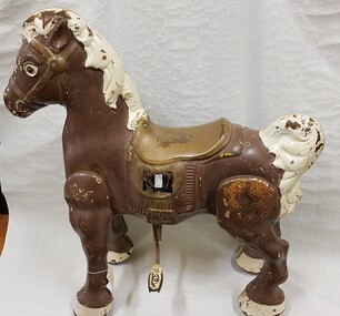 Tin toy horse