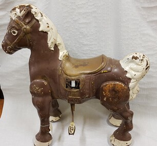 Leisure object - Tin toy horse