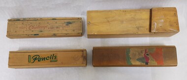 Equipment - Wooden pencil cases x 4