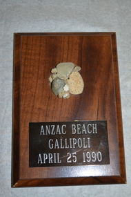 Souvenir - Pebbles mounted on plaque