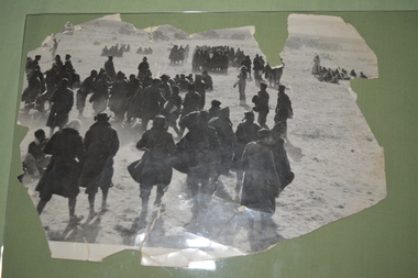 Black and white photograph of Italian prisoners of war.
