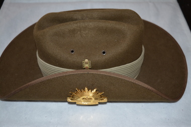 Uniform - Slouch Hat, September 2005