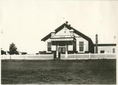 Photograph - Black and white photograph, Lake Bolac Memorial Hall, c1930's