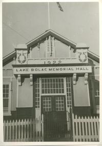 Photograph - Black and white photograph, Lake Bolac Memorial Hall 1922, c1930's