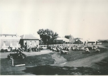 Black and white photograph, Car-races at Lake Bolac
