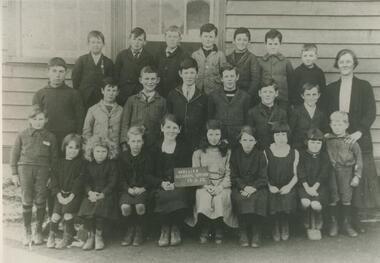Black and white photograph, Mellier School, 1923