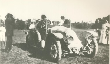 Black and white photograph, Gerald Buckley of "Narrapumelap", Wickliffe