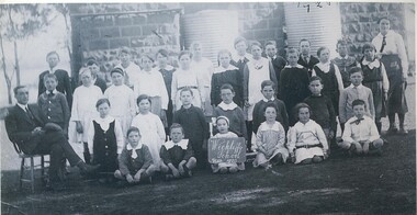 Black and white photograph, Wickliffe State School pupils, 1920