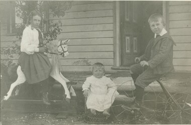 Black and white photograph, Knight children of Lake Bolac