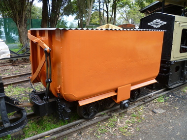 Side Tipping Wagon - W. G. Allen & Sons (Tipton) Ltd