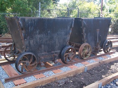 Drop Bottom Clay Trucks - 800mm gauge