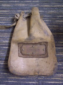 Leather Cash Bag - Kyneton