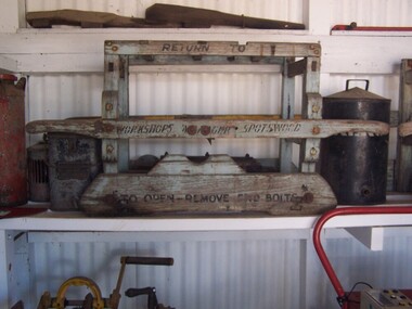 NKS Trolly Motor Transporting Box