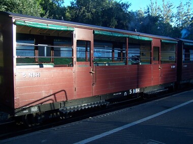 5 NBH - Passenger Carriage - Excursion Car, 1975