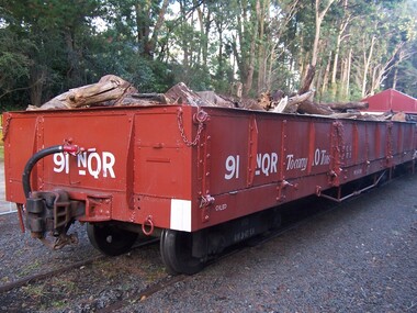 91 NQR - Open Medium Truck with drop ends, 15/ 2/1907
