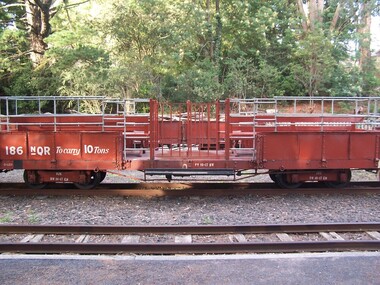 186 NQR - Open Medium Truck converted to Excursion Car, 20/11/1912