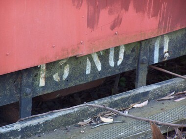 13 NUU - Louvred Truck, 15/ 7/1911