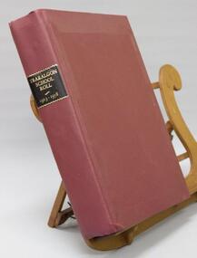 Book, Pupil's Register / State Primary School / School No 3584; Traralgon Grey St /