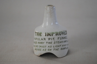 Pie Funnel, Foy & Gibson Pty Ltd (founded 1883)