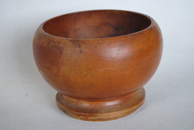 Wooden Bowl, Estimated post 1938
