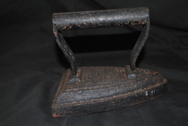 Clothes Iron, Salter's, Flat or Sad Iron, Estimated 1890-1900's