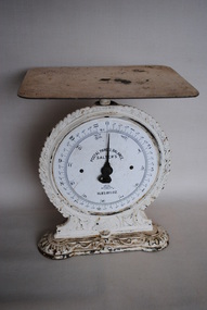 Scales, Salter's Postal Parcel Balance, Estimated late 1800's - early 1900's