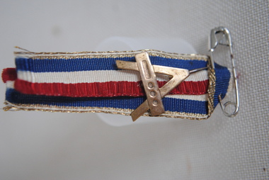 Victory Pin, Estimated 1940s
