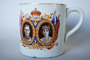 Souvenir Mug - Australian Visit 1949, BCM/Nelsonware, Estimated 1949