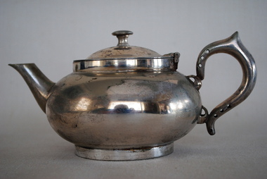 Teapot, Robur Tea Co. Ltd, Robur Teapot, 14/11/1927