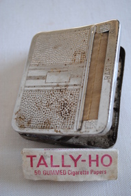 Cigarette Roller and Papers, ?