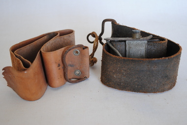 Razor Strops, Estimated date: 20th Century?