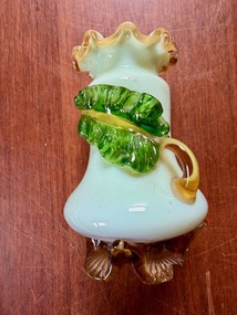 Decorative object - Matsu-no-ke Art Glass Vase, Stevens & Williams, glassmakers, 1880 - 1900