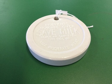 Save milk disc, Early 20th century
