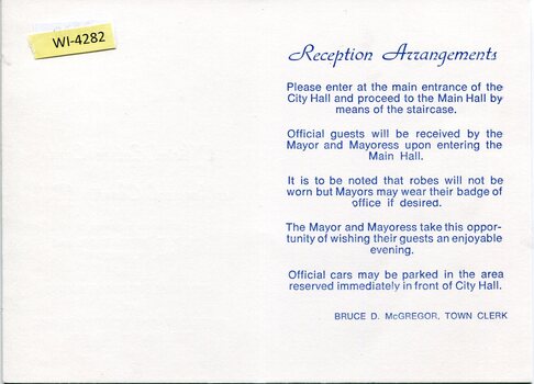 Inside of an Official Entree Card showing printed reception arrangements.