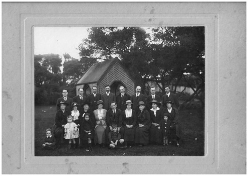 First councillors of the Borough of Carrum and their wives and children 1920/21