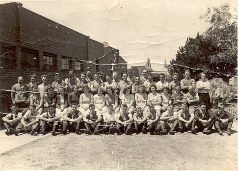 P00468 Pacific By Products factory Argyle Ave 1941