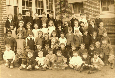 P01011 Chelsea State School Grades 1_2 pupils