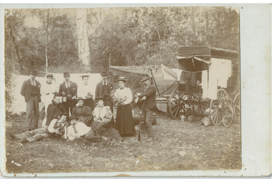 P00074 Morton family camping at Carrum (now Chelsea) 1898 sepia