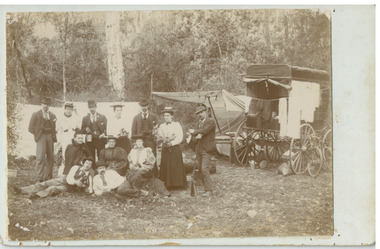 P00074 Morton family camping at Carrum (now Chelsea) 1898 sepia